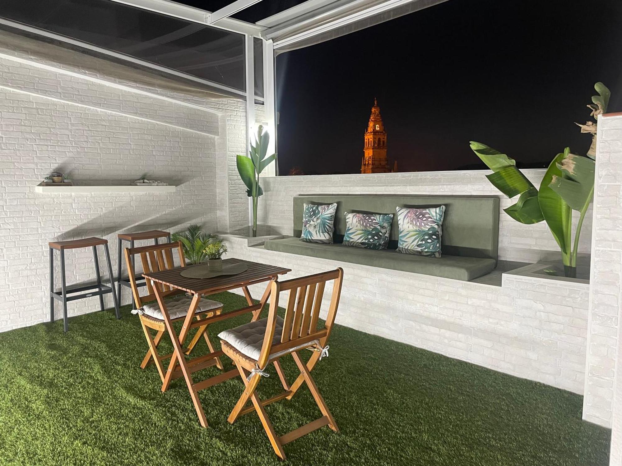 Atico De La Sultana Con Terraza Privada Apartment Kordoba Bagian luar foto